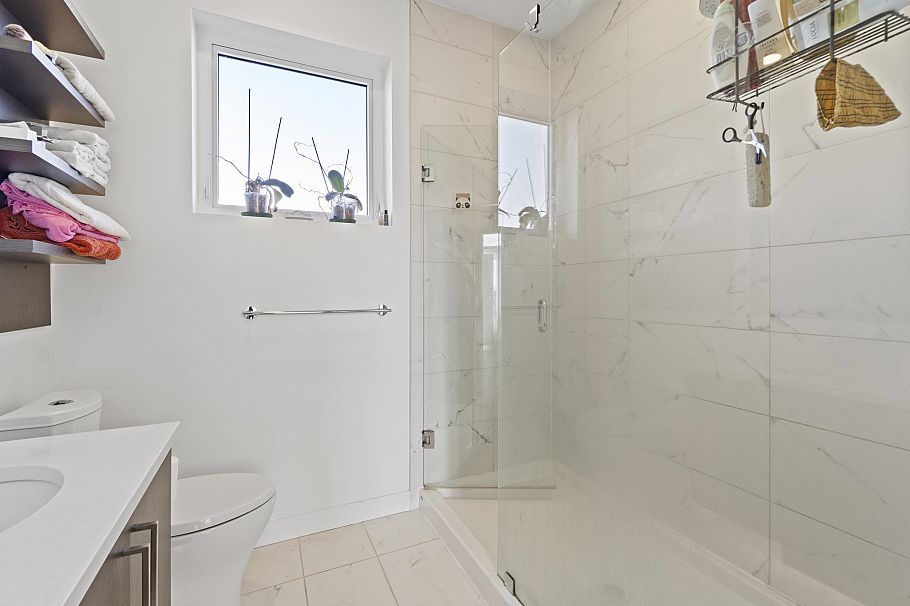 190 W 63rd Avenue Vancouver, BC - 18