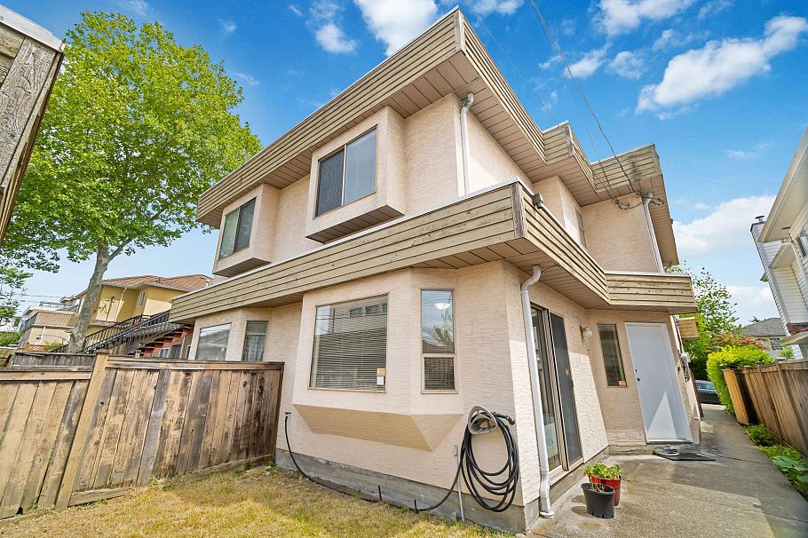 8489 French Street Vancouver, BC - 4