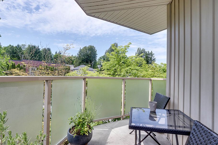 406 998 W 19th Avenue Vancouver, BC - 13