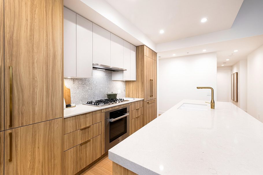 PH 1103 2325 Emery Court North Vancouver, BC - 8