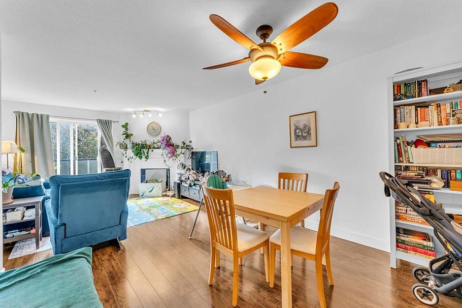 307 876 W 16th Avenue Vancouver, BC - 27