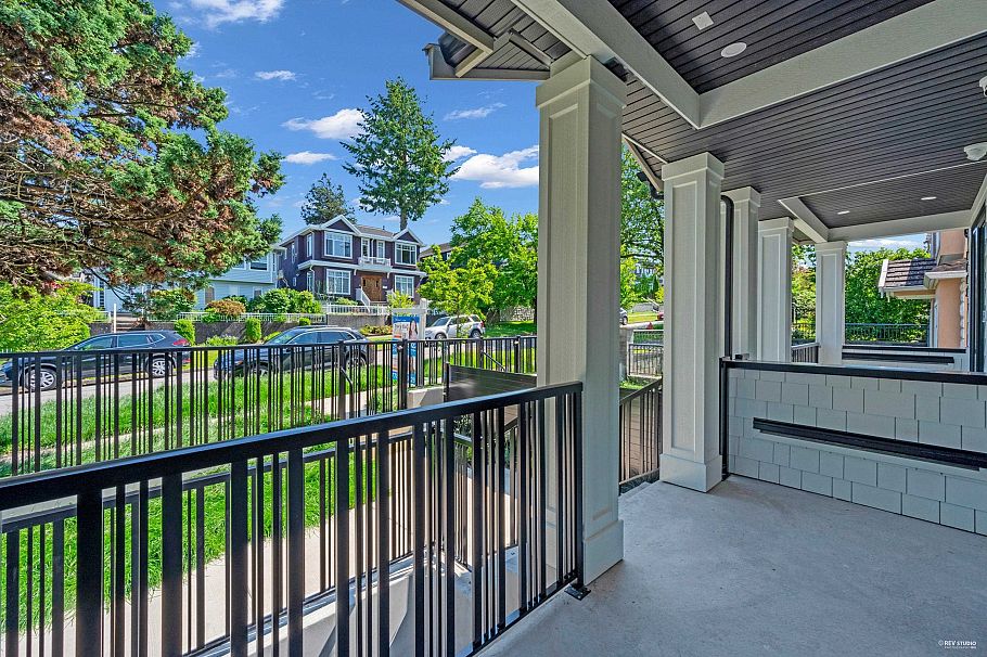 3417 Seaforth Drive Vancouver, BC - 2