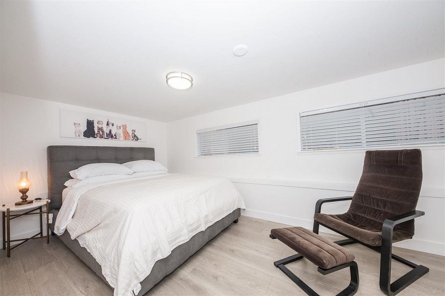 4318 W 11th Avenue Vancouver, BC - 33