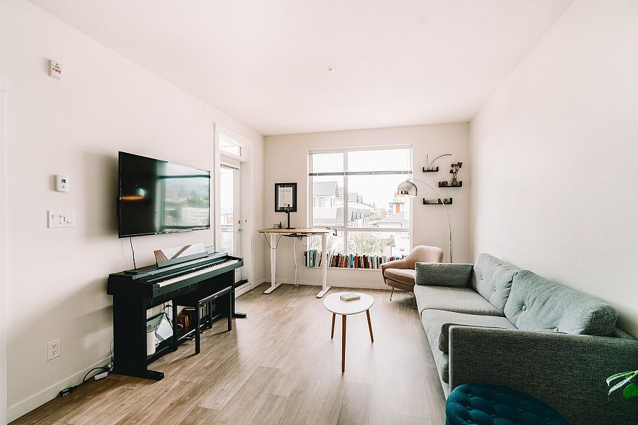 206 615 E 3rd Street North Vancouver, BC - 7