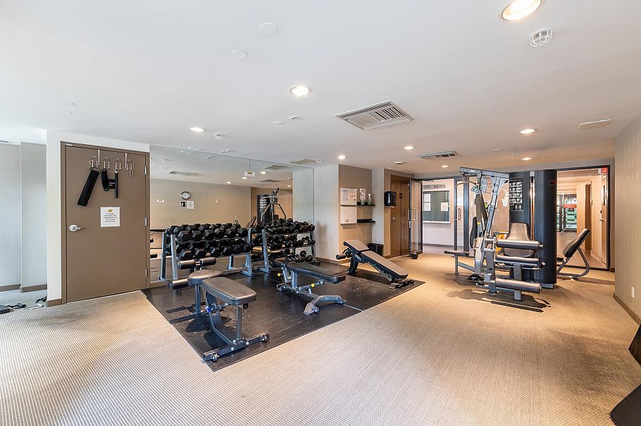 2501 8 Smithe Mews Vancouver, BC - 33