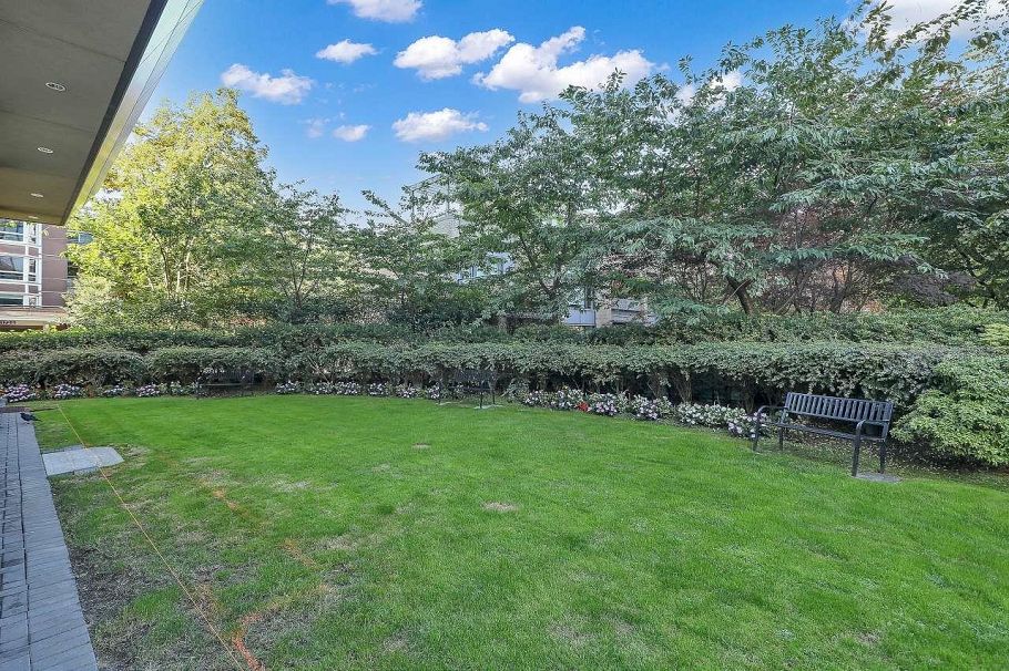 605 1723 Alberni Street Vancouver, BC - 32