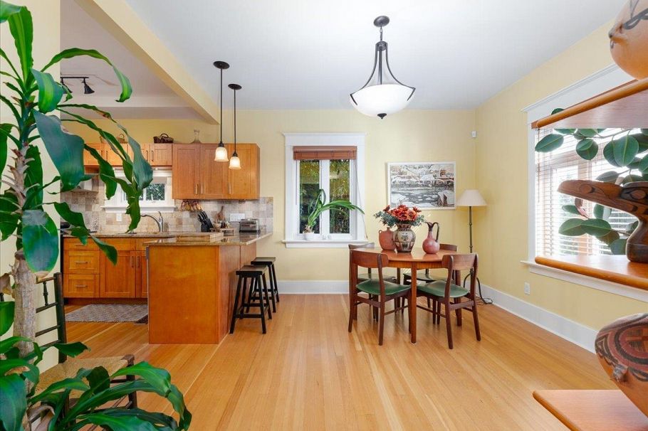 848 E 6th Street North Vancouver, BC - 8