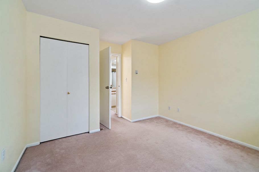 8489 French Street Vancouver, BC - 34