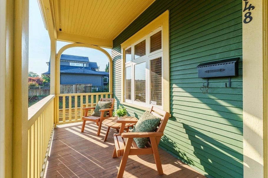 848 E 6th Street North Vancouver, BC - 2