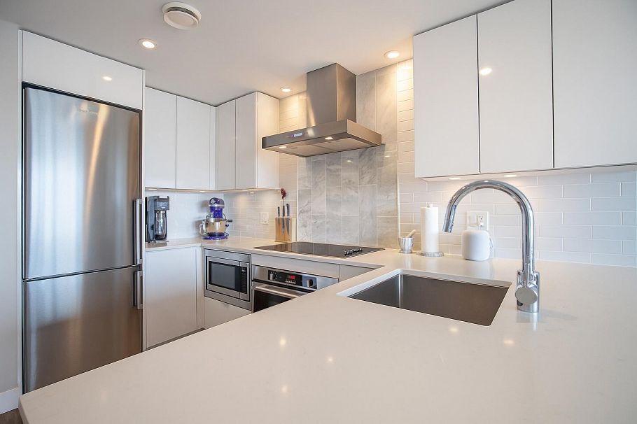 716 159 W 2nd Avenue Vancouver, BC - 1