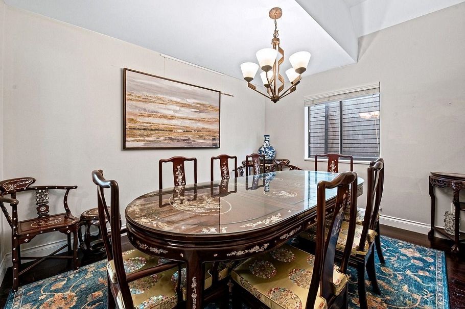 3435 St. Georges Avenue North Vancouver, BC - 21