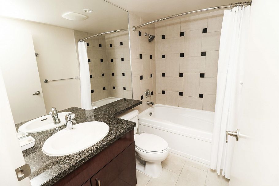 707 1067 Marinaside Crescent Vancouver, BC - 20