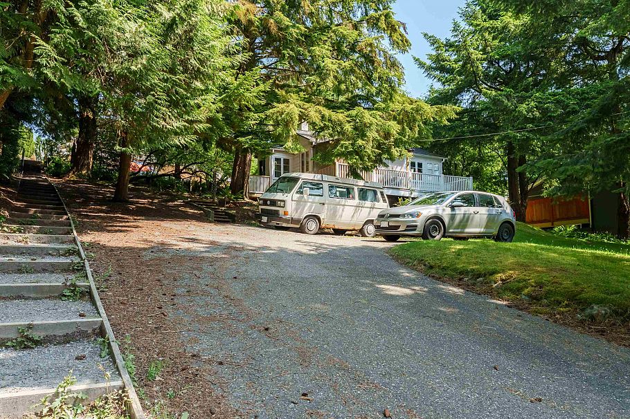 4150 Dollarton Highway North Vancouver, BC - 8
