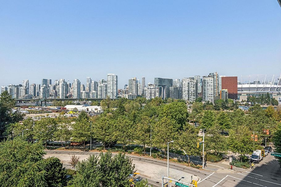 605 1708 Columbia Street Vancouver, BC - 24