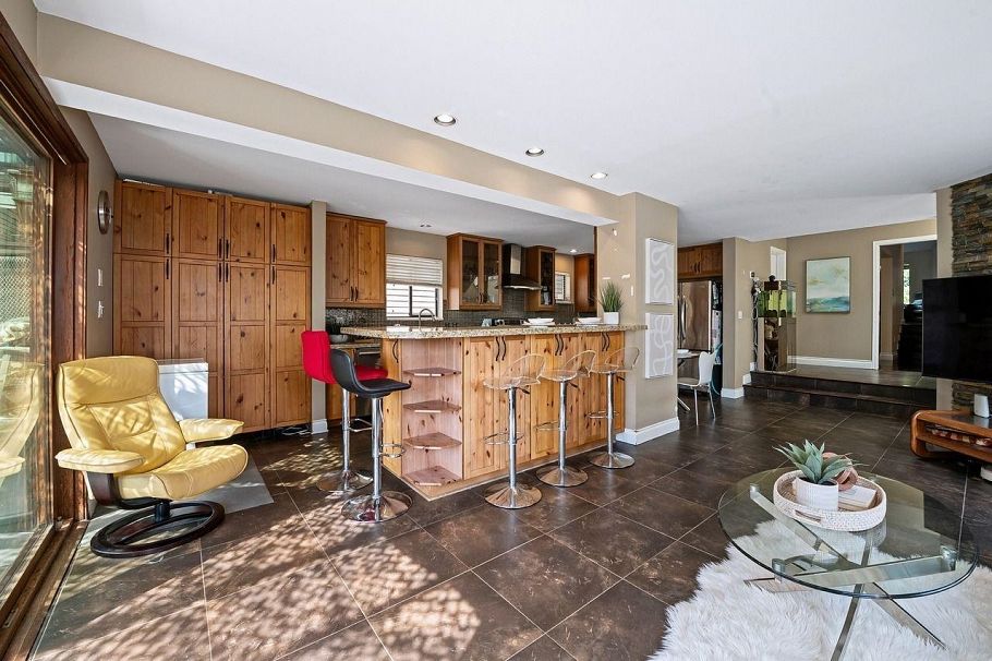 3435 St. Georges Avenue North Vancouver, BC - 14