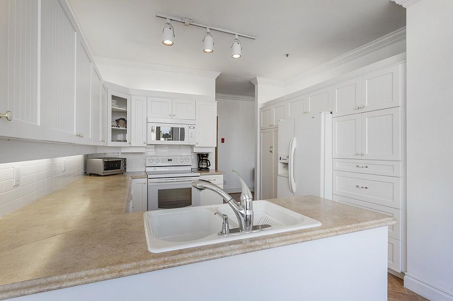 405 3777 W 8th Avenue Vancouver, BC - 12