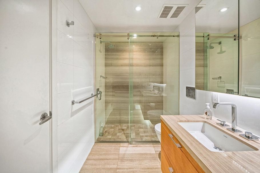 212 7128 Adera Street Vancouver, BC - 17