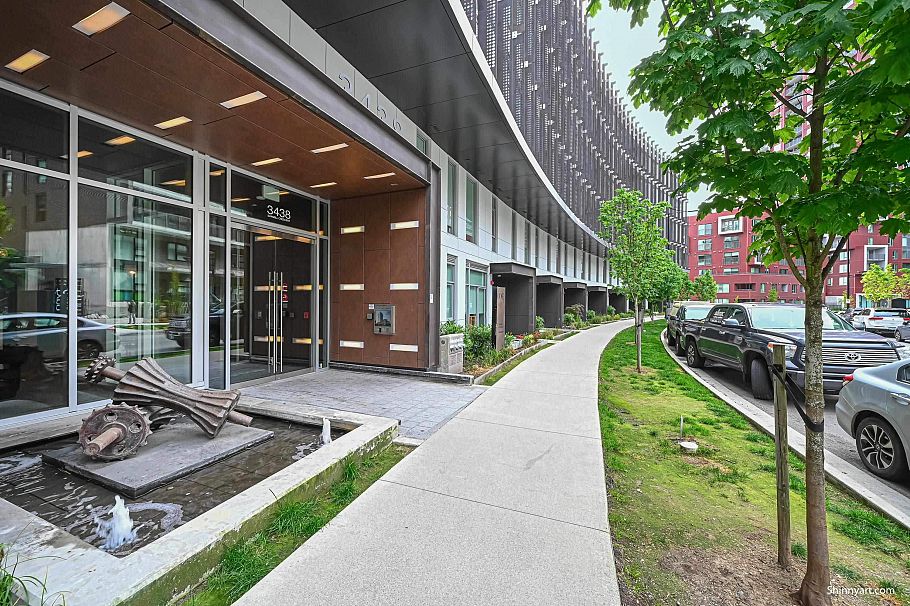 2002 3438 Sawmill Crescent Vancouver, BC - 5