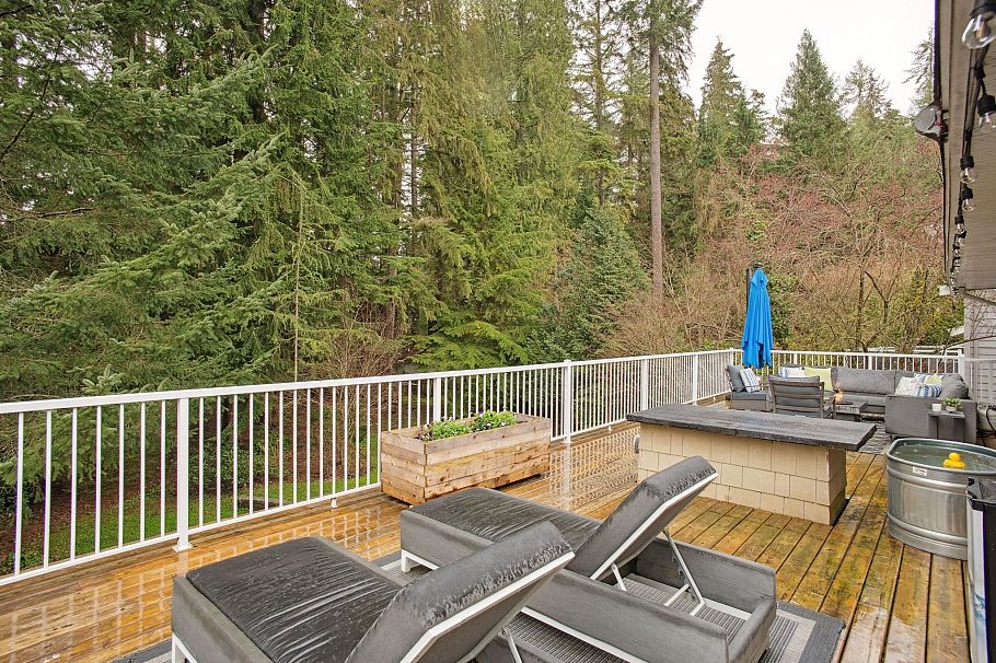 2569 Hyannis Point North Vancouver, BC - 29