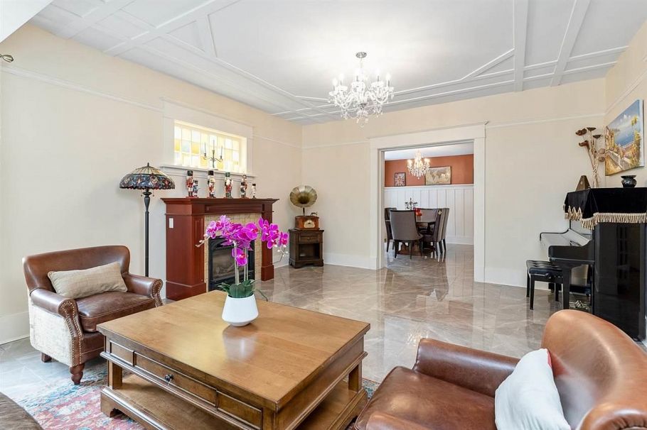 4318 W 11th Avenue Vancouver, BC - 8