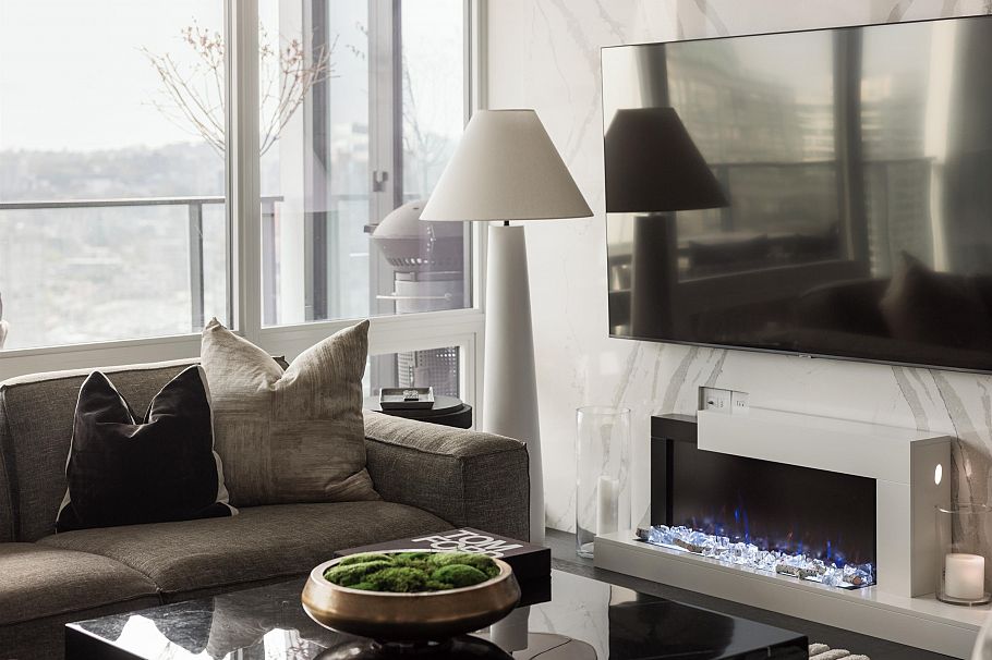 2504 1111 Richards Street Vancouver, BC - 4