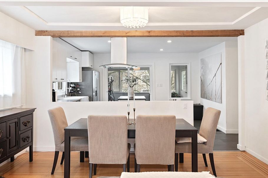 2520 E 8th Avenue Vancouver, BC - 9