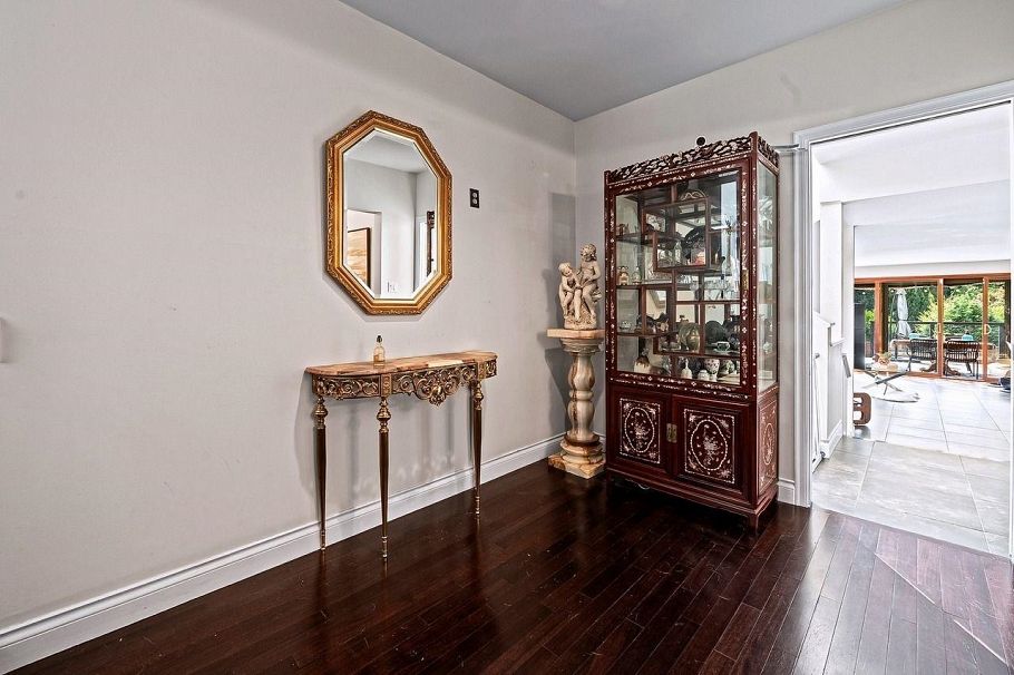 3435 St. Georges Avenue North Vancouver, BC - 20