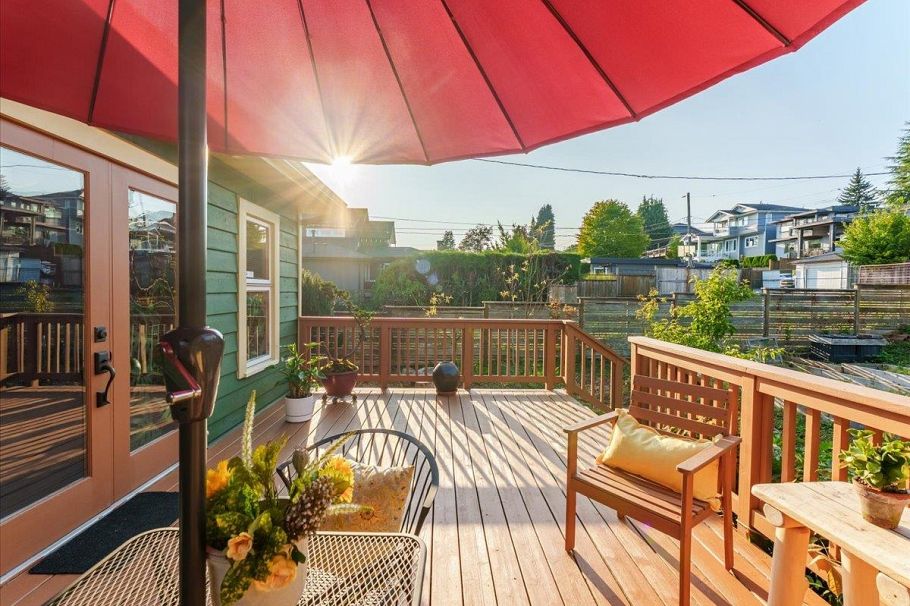 848 E 6th Street North Vancouver, BC - 14