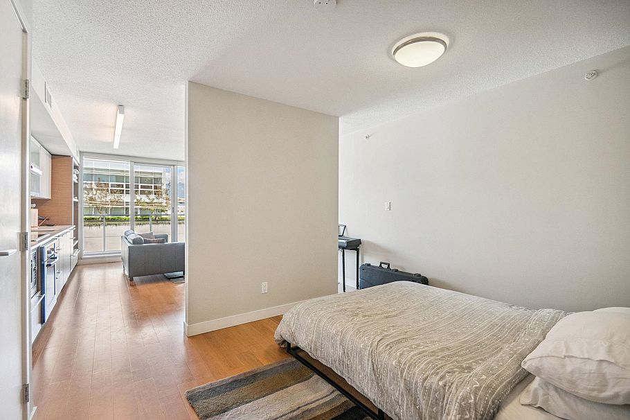416 1635 West 3rd Avenue Vancouver, BC - 14