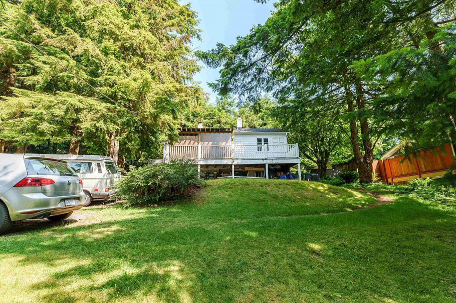 4150 Dollarton Highway North Vancouver, BC - 9