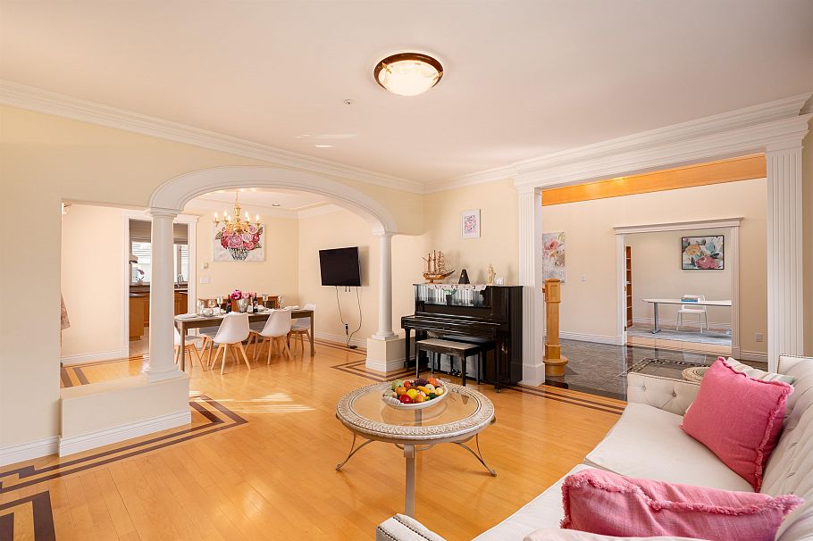 6669 Heather Street Vancouver, BC - 4