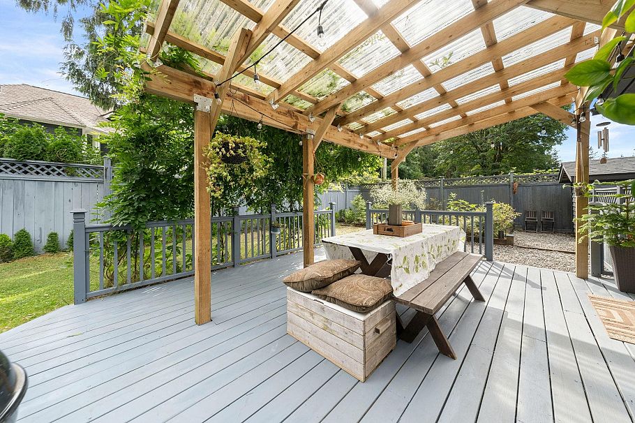 3020 Thorncliffe Drive North Vancouver, BC - 25