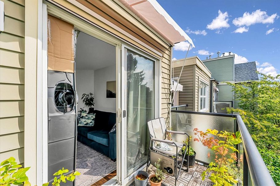 307 876 W 16th Avenue Vancouver, BC - 4