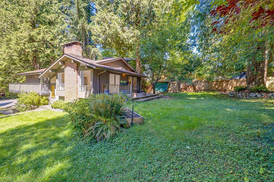 4755 Cove Cliff Road North Vancouver, BC - 24