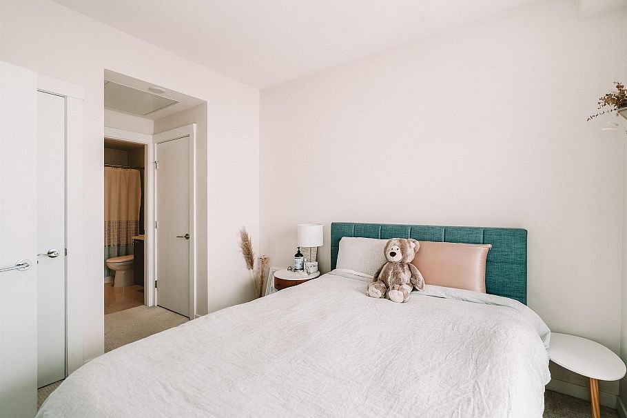 206 615 E 3rd Street North Vancouver, BC - 12