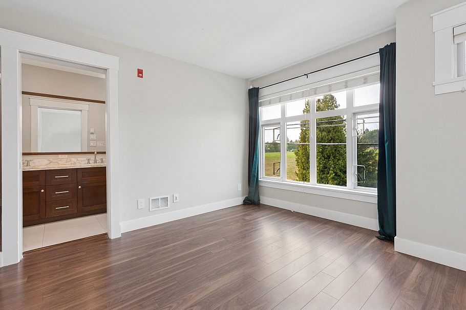 5977 Oak Street Vancouver, BC - 12