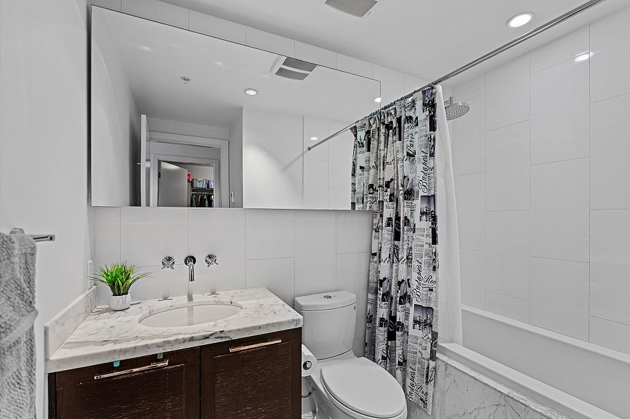 312 2118 W 15th Avenue Vancouver, BC - 24