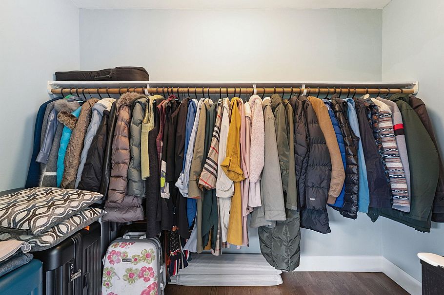 3349 Mountain Highway North Vancouver, BC - 26