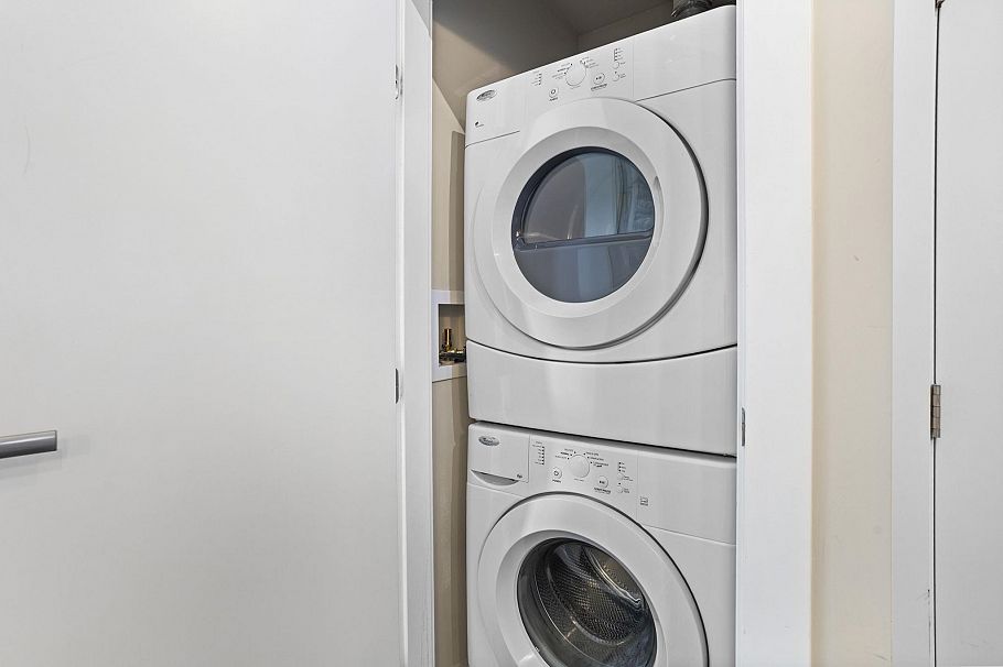 103 1182 W 16th Street North Vancouver, BC - 18