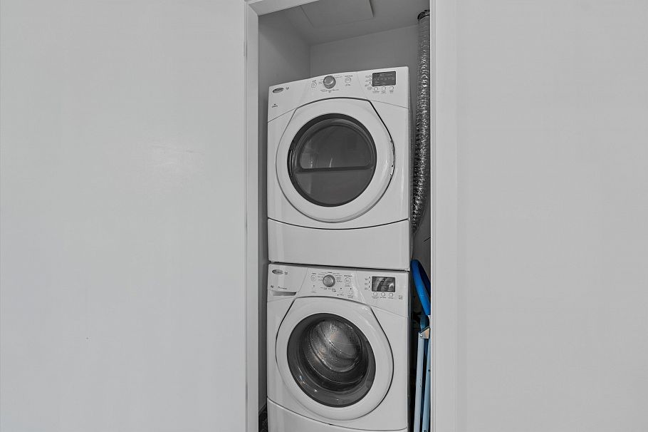 312 2118 W 15th Avenue Vancouver, BC - 25