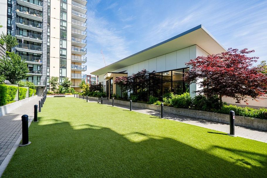 2704 1401 Hunter Street North Vancouver, BC - 30