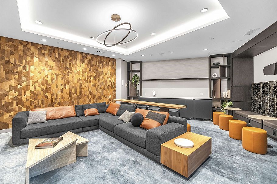 614 1500 Fern Street North Vancouver, BC - 18