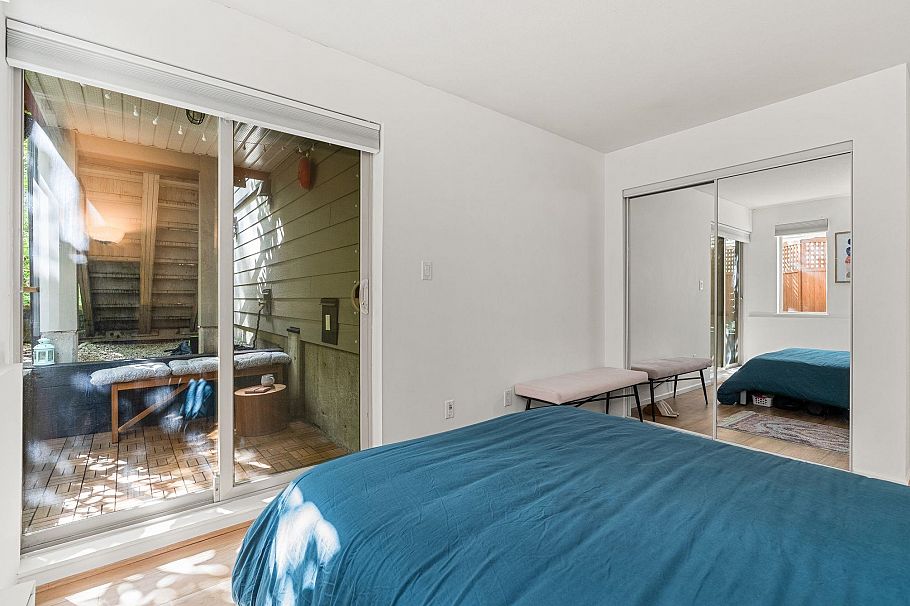 203 755 W 15th Avenue Vancouver, BC - 24