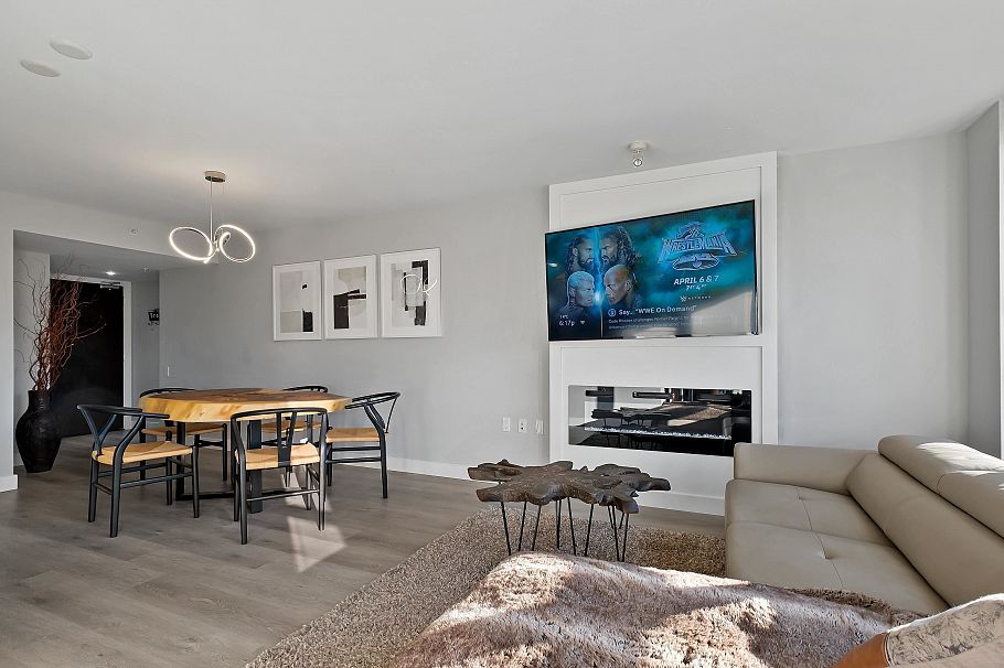 308 160 W 3rd Street North Vancouver, BC - 10