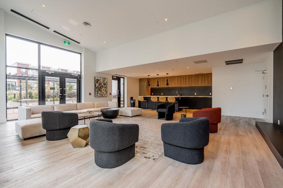 2704 1401 Hunter Street North Vancouver, BC - 31