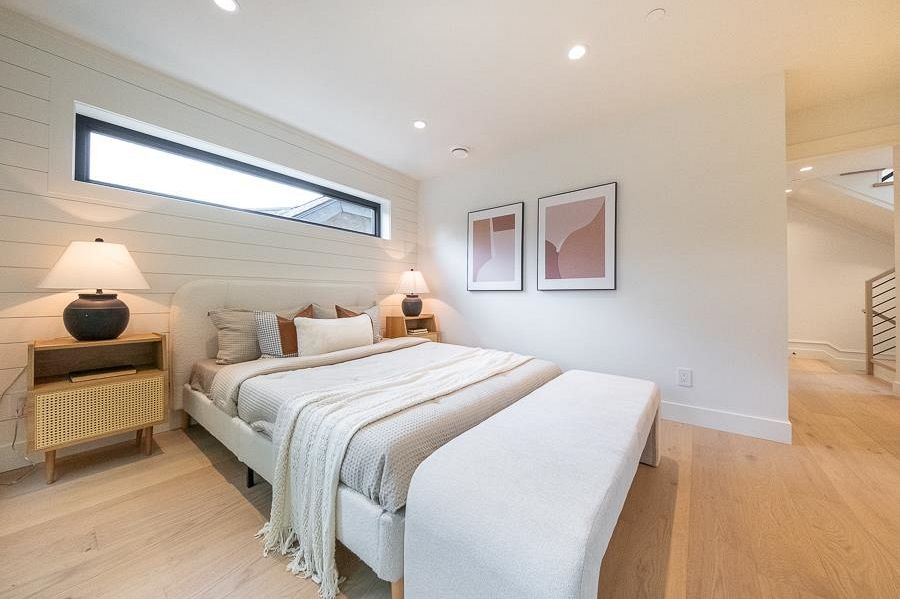 1 2154 E. 6 Avenue Vancouver, BC - 16