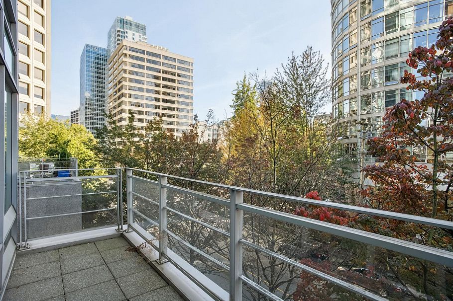 508 1200 W Georgia Street Vancouver, BC - 11