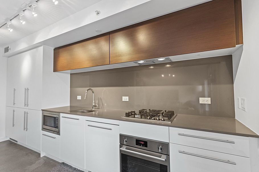 501 150 E Cordova Street Vancouver, BC - 9