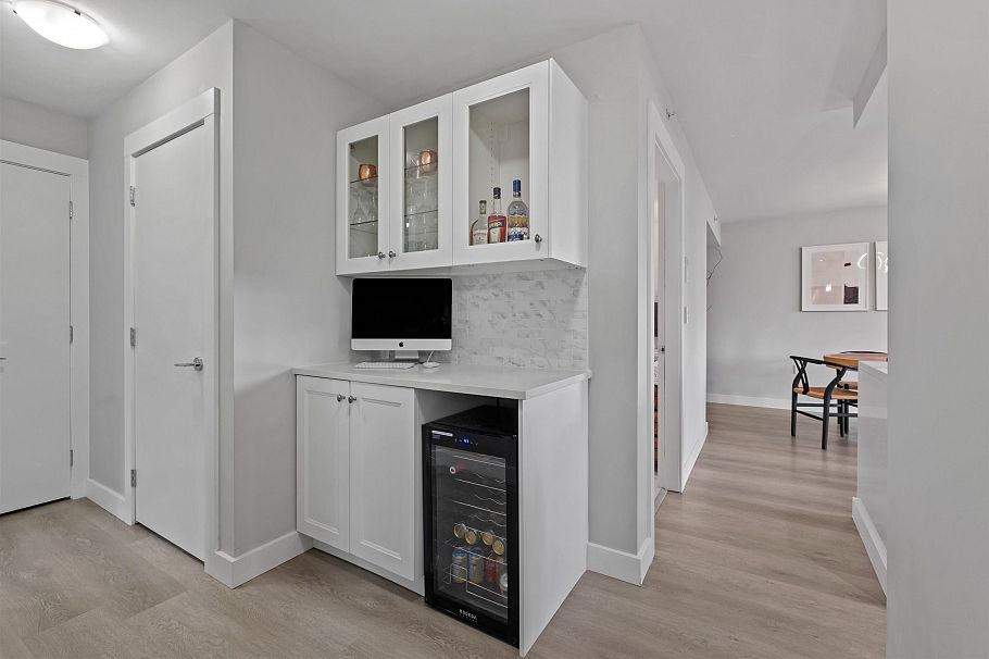 308 160 W 3rd Street North Vancouver, BC - 16