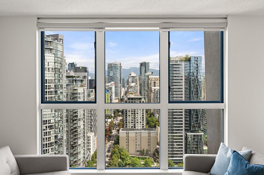 2004 1238 Seymour Street Vancouver, BC - 1